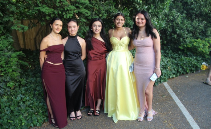 Latest News &raquo; Leicester High School for Girls celebrates Year 11 and Year 13 Prom